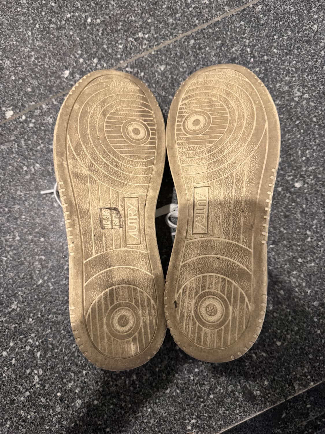 오트리 슈퍼빈티지 43 상품이미지2