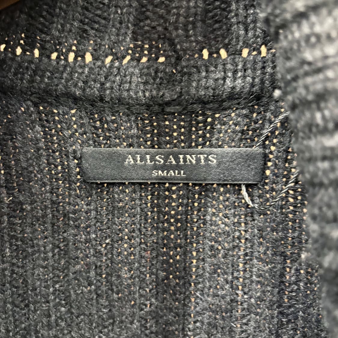 올세인츠 긴팔 니트 가디건 오픈 프론트 드레이프 립 조직 디테일 블랙 상품이미지6