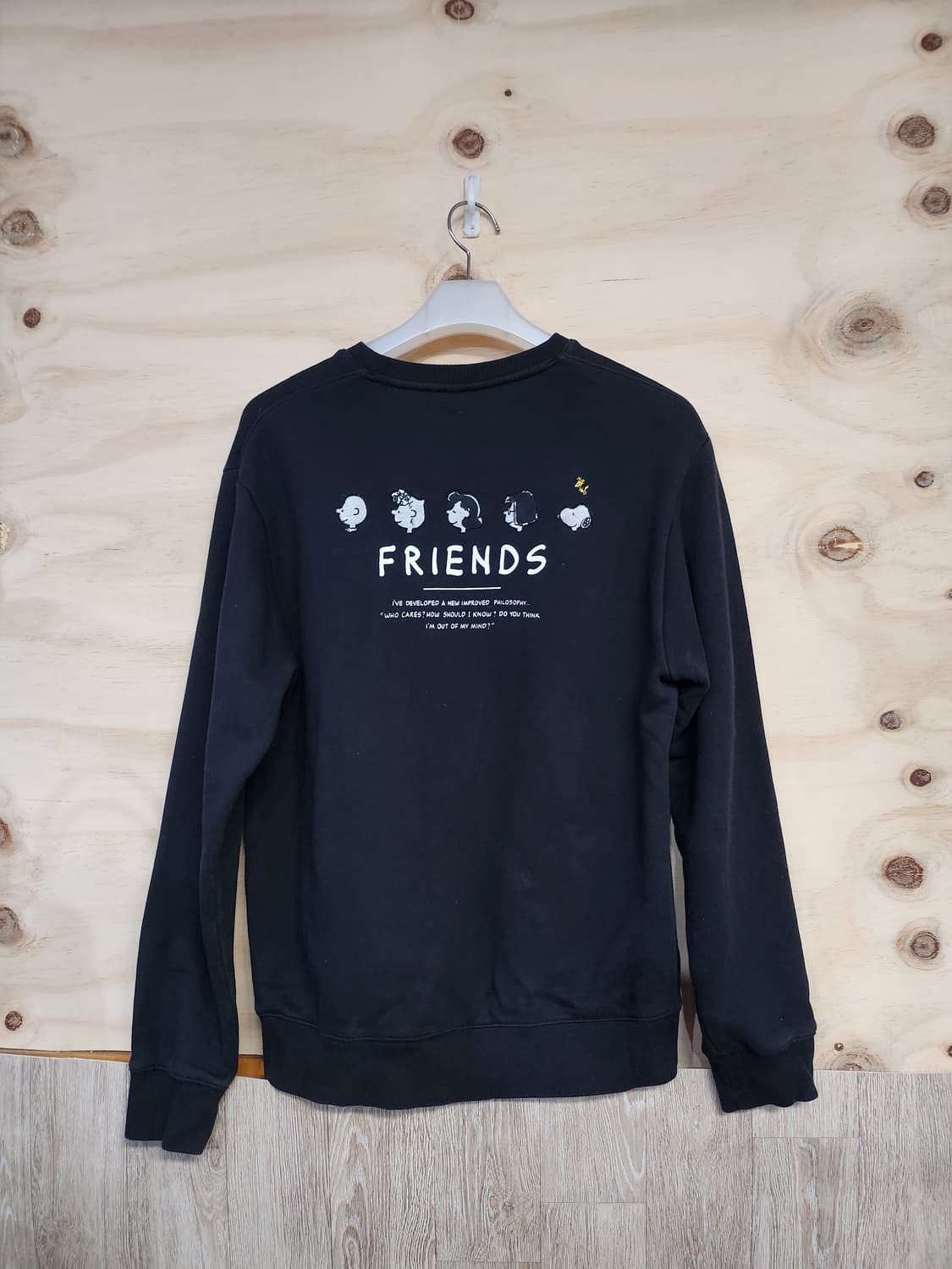 81) 스누피 자수 맨투맨 티셔츠 상품이미지3