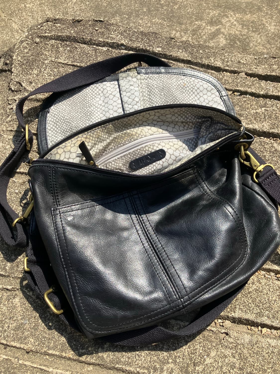 KIPLING 메탈 키링 레더 숄더백 크로스백 상품이미지9