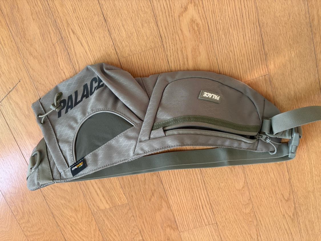 팔라스 코듀라 Y 립 보틀 팩 올리브 새상품 상품이미지2