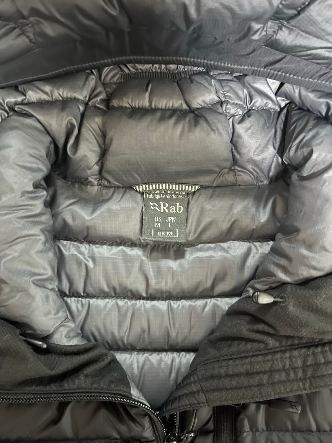 랩 마이크로라이트 알파인 다운 자켓 블랙 상품이미지3