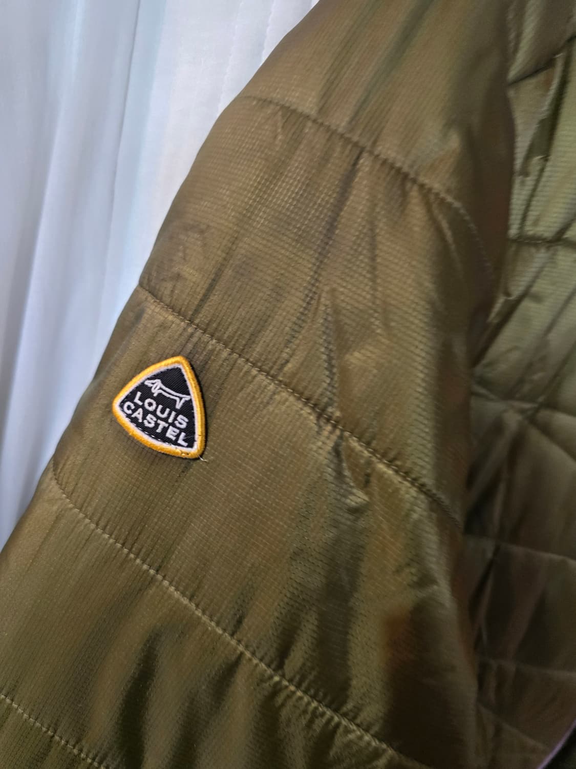 루이까스텔 경량패딩  상품이미지1