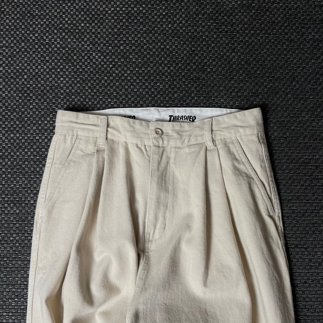 (30) 트레셔 크림 핀턱 데님 팬츠 M 상품이미지3