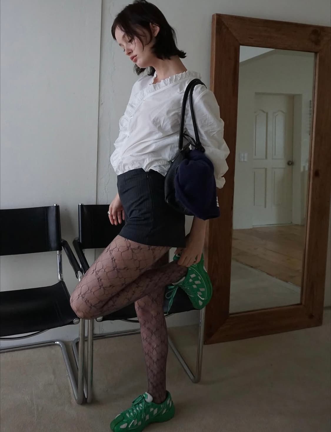 쏘딩키브레드 Carlet Black Shoulder Bag 상품이미지1