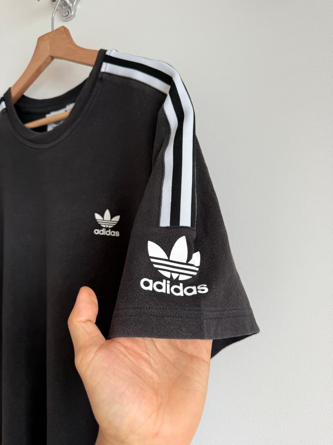 아디다스(adidas) 파이어버드 반팔 티셔츠 상품이미지2