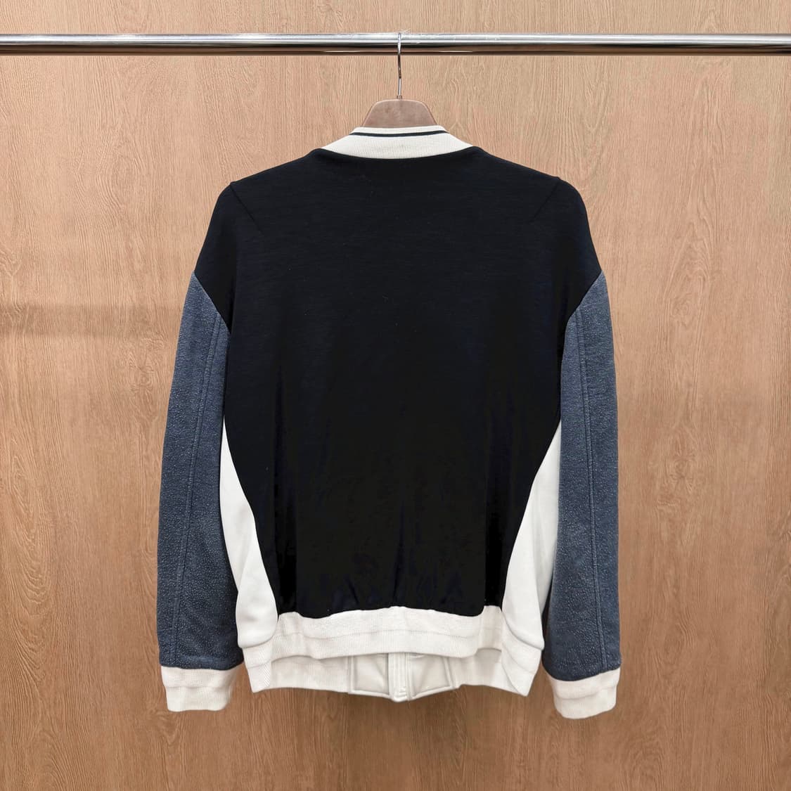 솔리드옴므 집업 자켓 블록 배색 디테일 레귤러핏 아이보리 블랙 그레이 상품이미지3