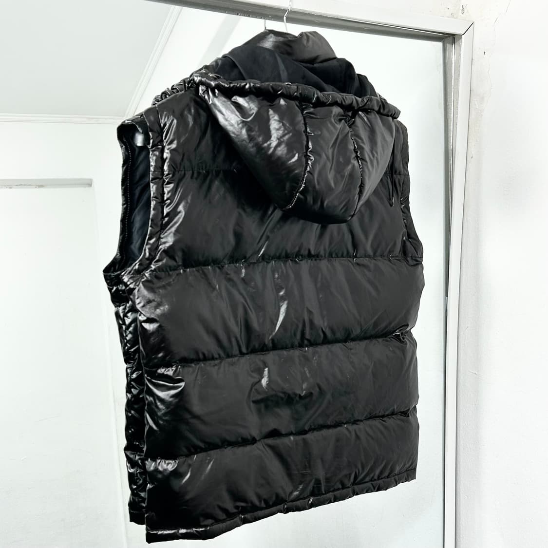 아르마니 익스체인지 글로스 구스다운 패딩 조끼 상품이미지5