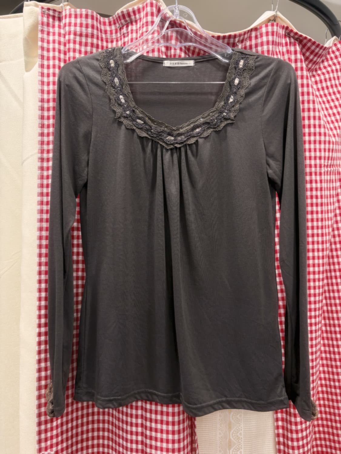 axes femme 엑시즈팜 TOP  상품이미지1