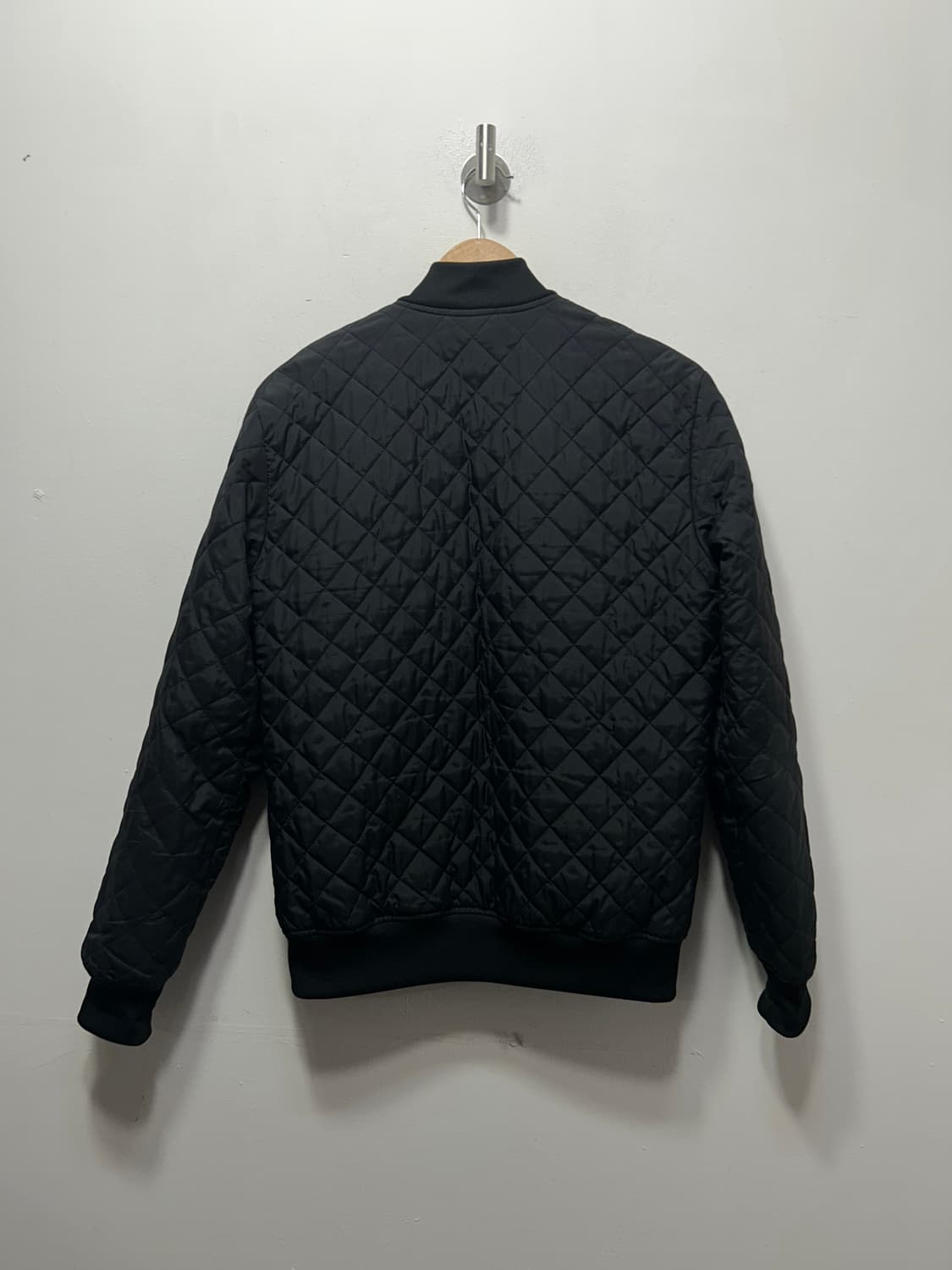 아디다스 블랙 경량 퀄팅 자켓 집업 M  상품이미지2