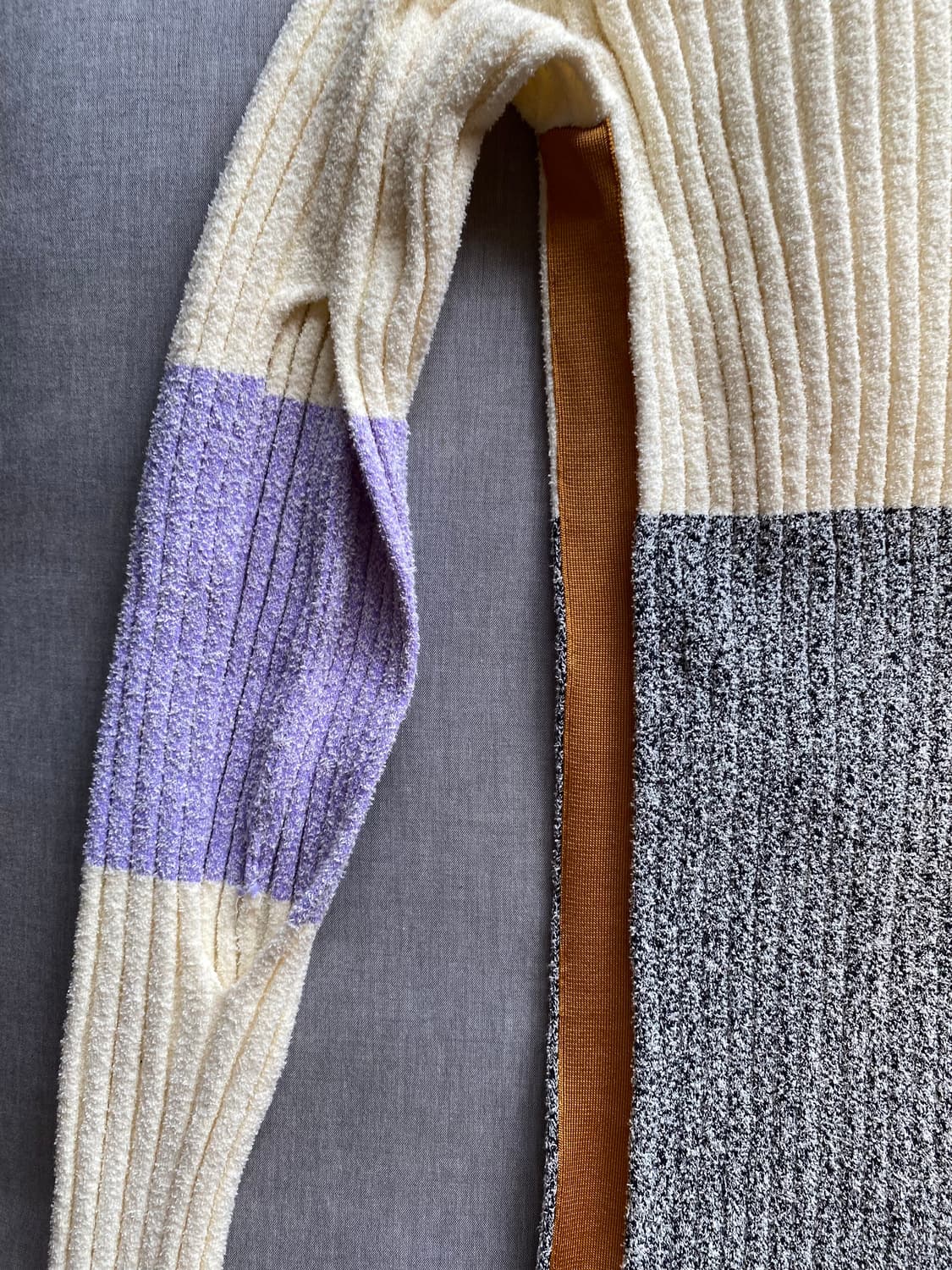 새상품💎 몽클레어 로고포인트 터틀넥 배색 울스웨터 S 상품이미지10