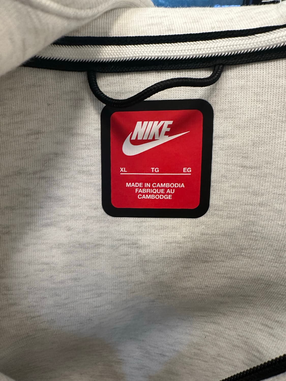 나이키 테크 폴리스 상품이미지4