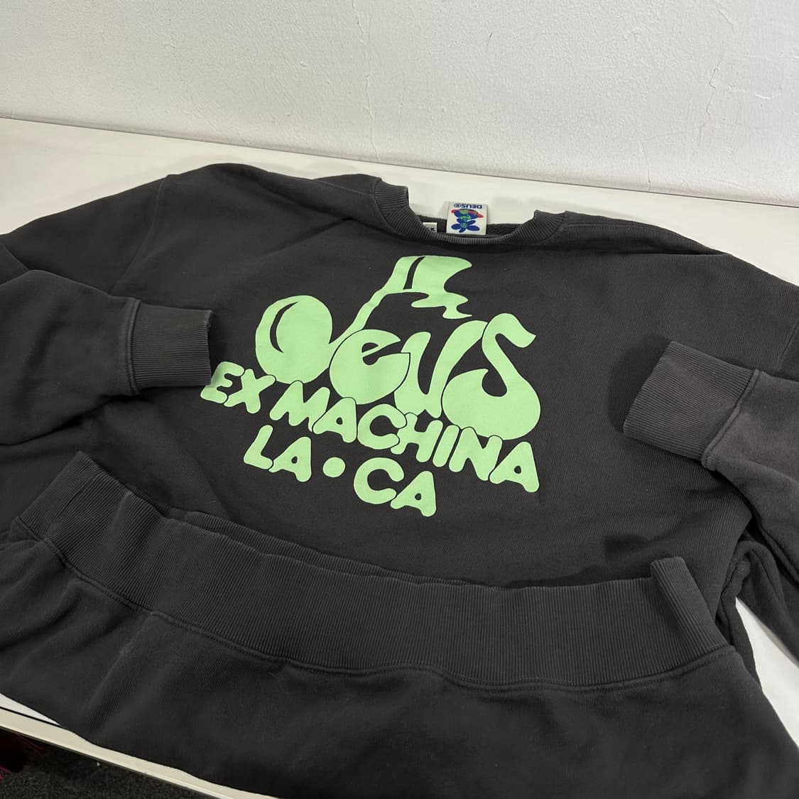 XL 데우스 엑스 마키나 차콜 하모니 앤트러사이트 맨투맨 상품이미지1