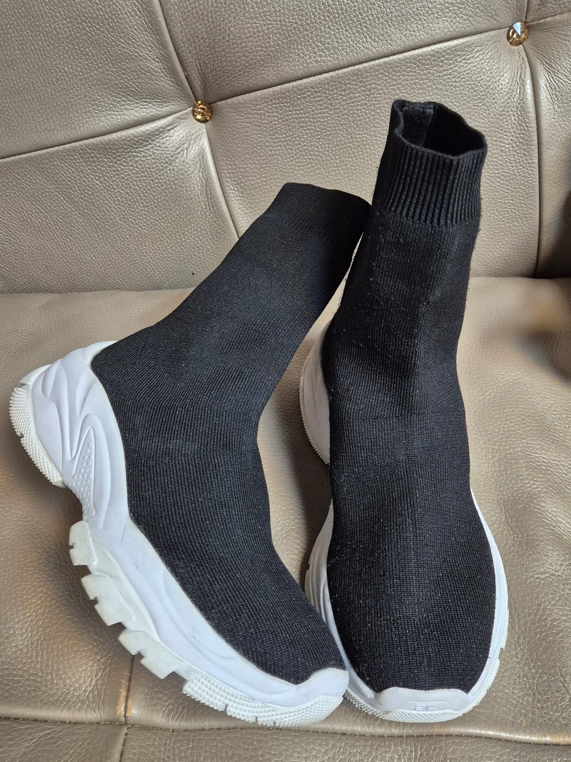 아키클래식 청키삭스 스니커즈 여자 230 상품이미지1