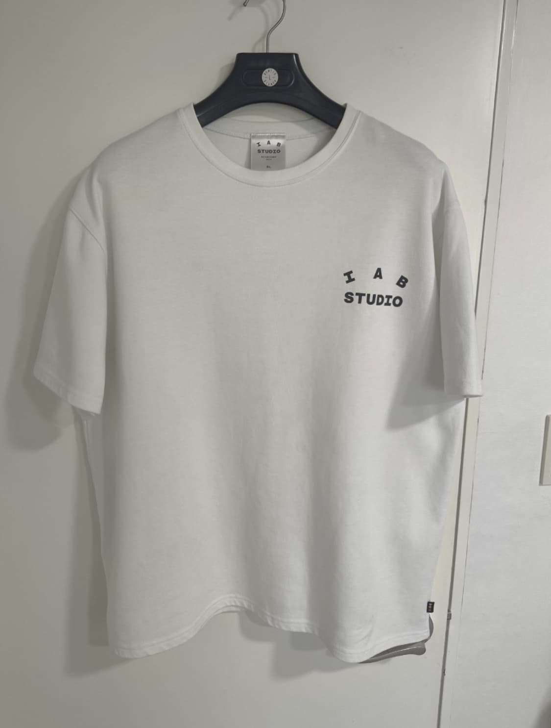 XL 아이앱스튜디오 반팔 티셔츠 상품이미지1