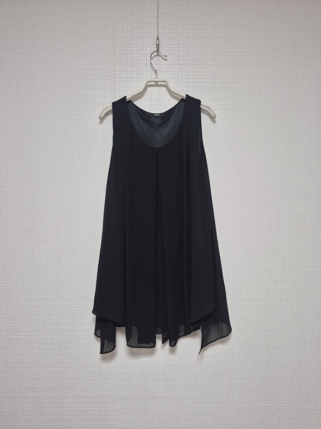 Duras 블랙쉬폰 슬리브리스 원피스 상품이미지1