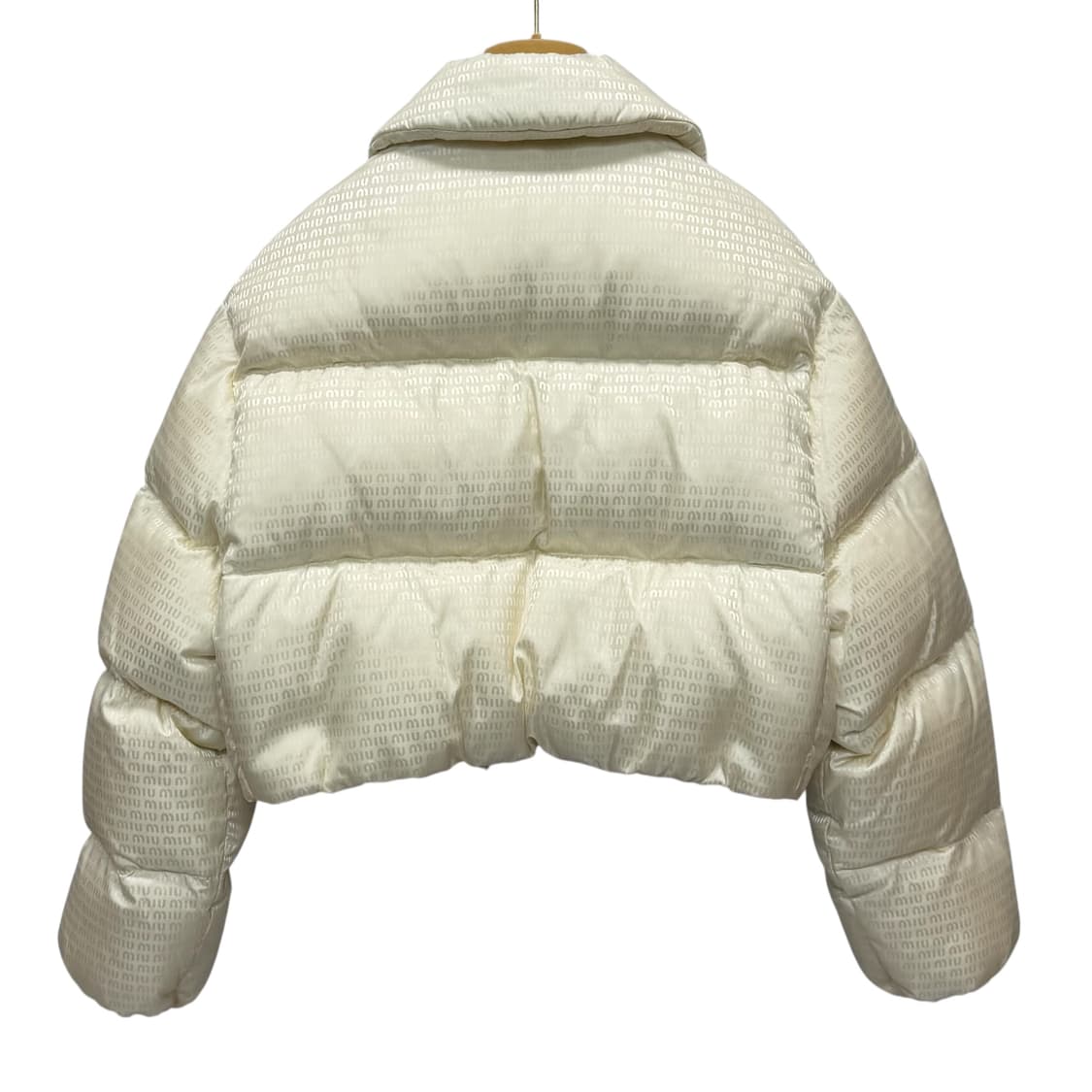 미우미우 크롭 나일론 다운 패딩 자켓 ( 55~66 ) 상품이미지4