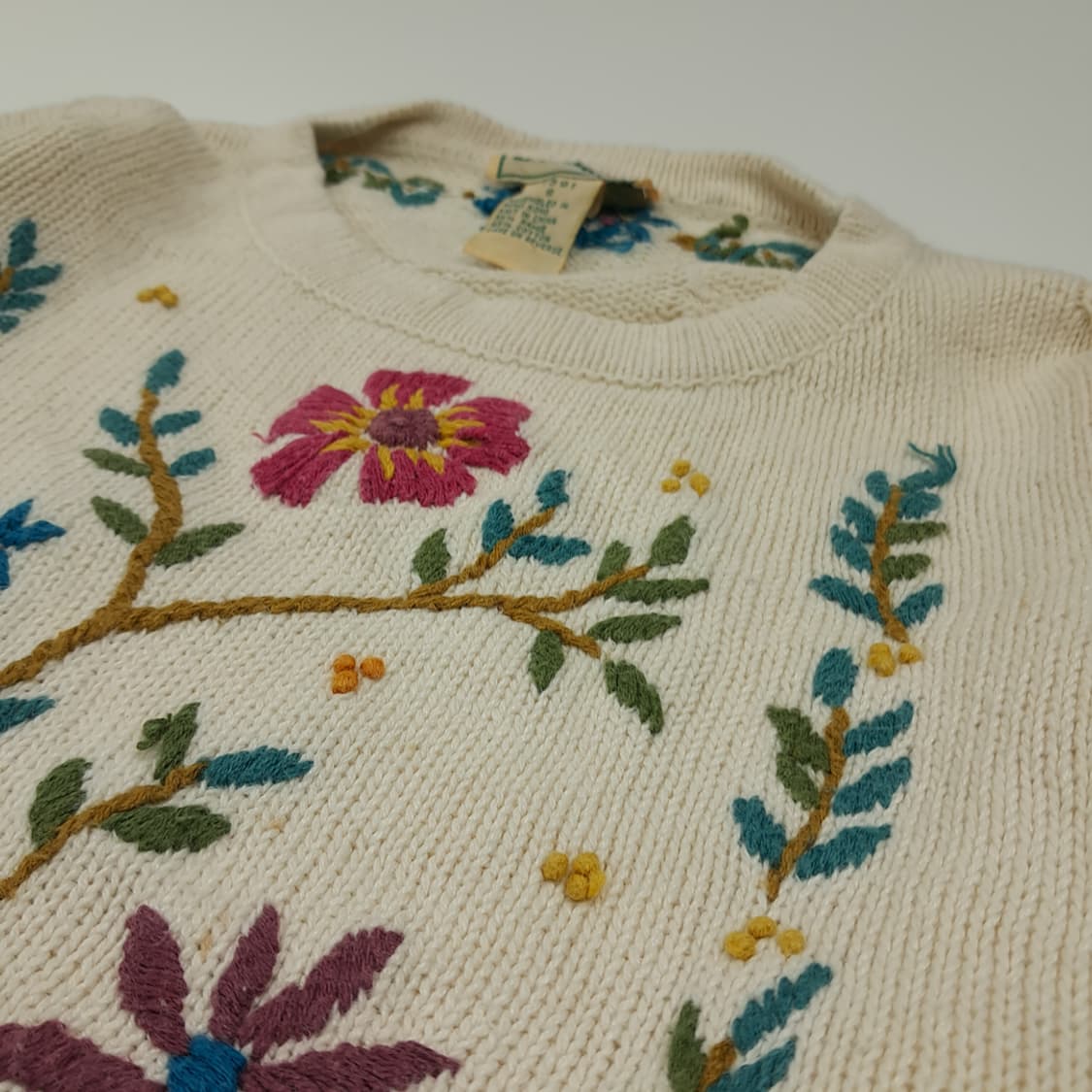 CL149 엘엘빈 라미코튼 80s플로럴자수 아이보리 니트 스웨터 상품이미지4