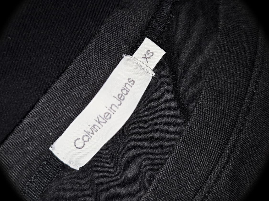 Calvin Klein Black Crystal logo top 상품이미지3