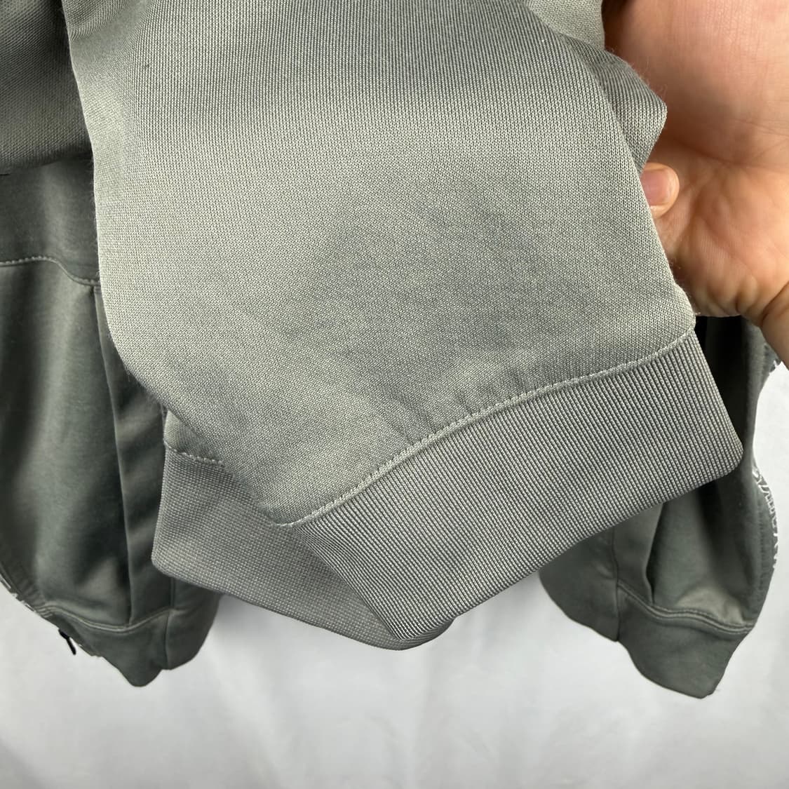 (S) 나이키 에어맥스 하이넥 후드 티 카키 상품이미지4