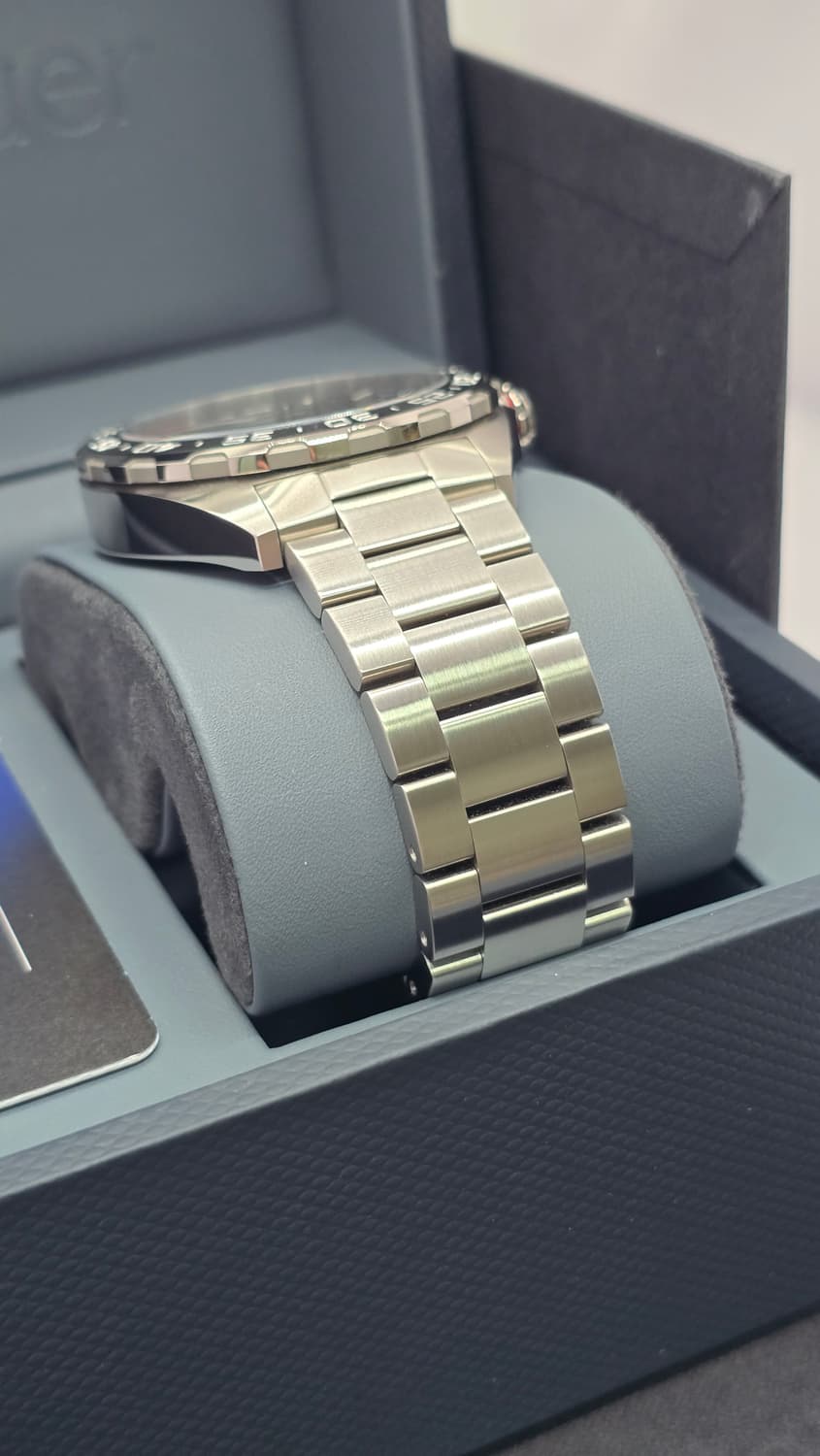 태그호이어 포뮬러1 칼리버5 25년 9월 오토매틱 세라믹 시계 상품이미지6