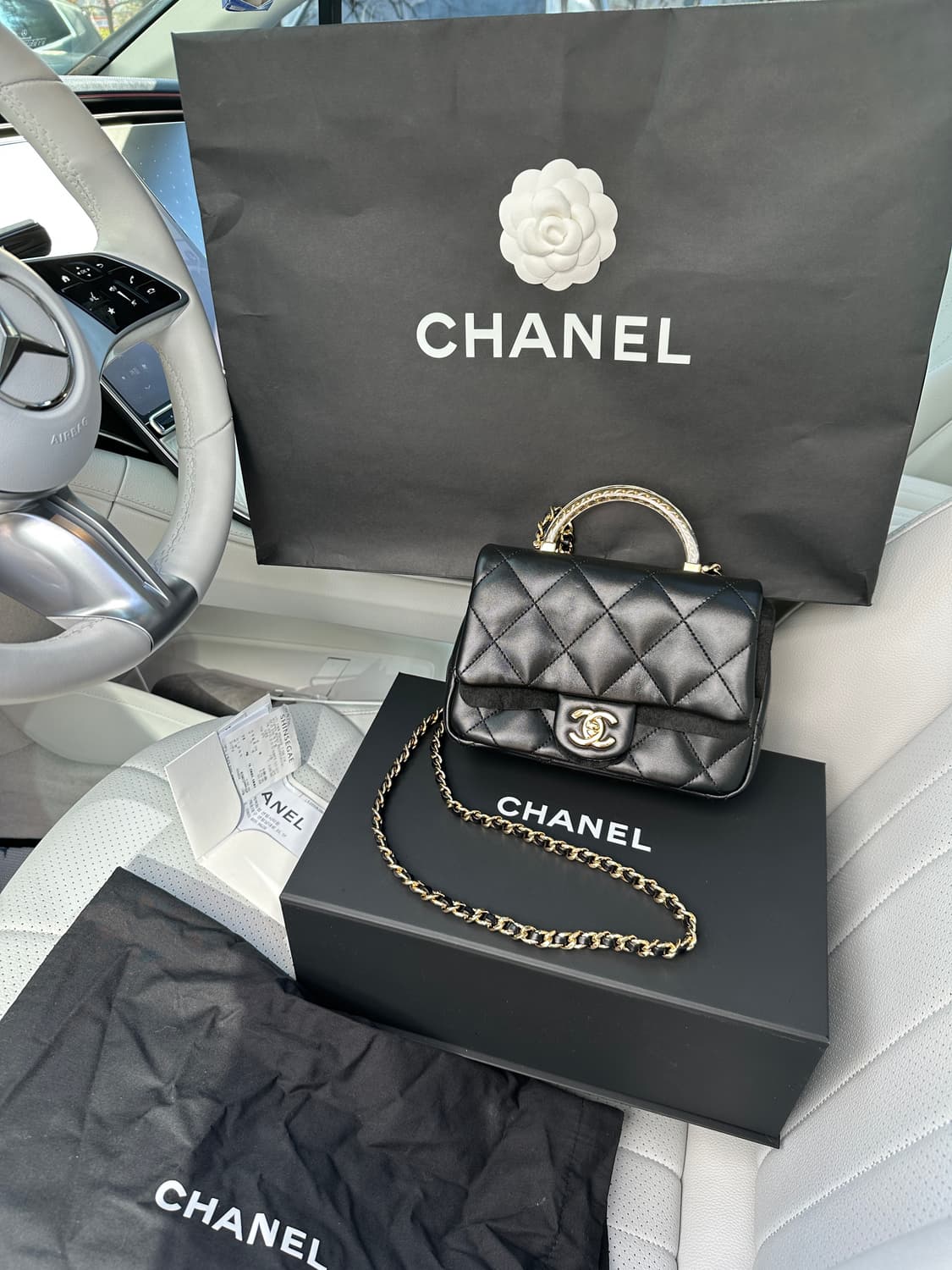 샤넬 뉴미니 탑핸들 24시즌백  상품이미지1