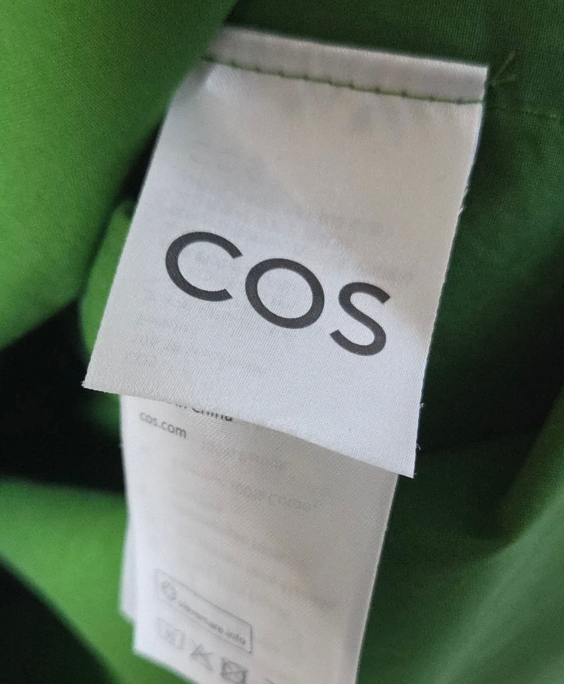 (착샷) 코스 COS 레귤러핏 셔츠 그린 상품이미지6