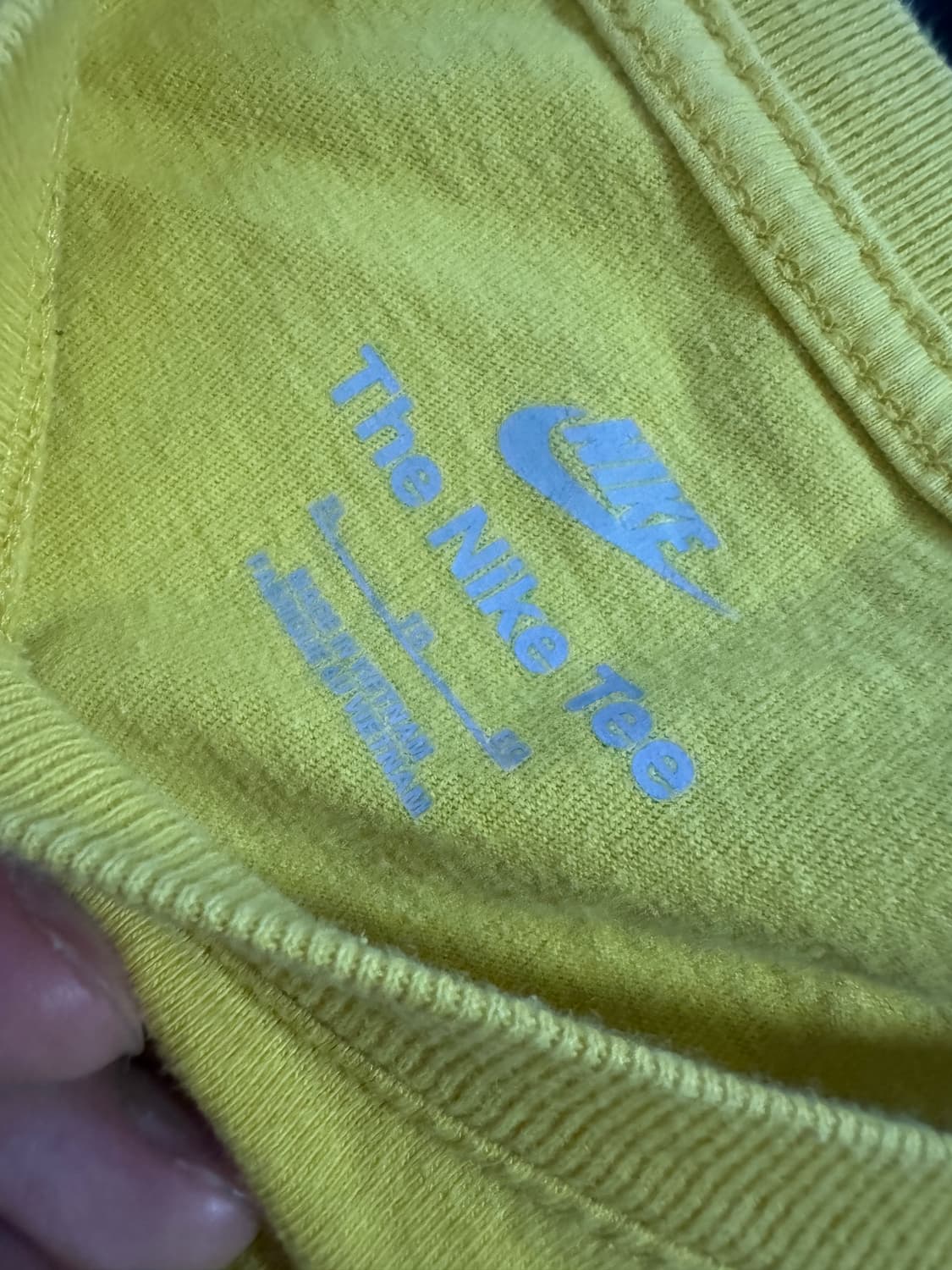 나이키 Nike 옐로우 기본 스우시 반팔 티셔츠 M ~ L 상품이미지4