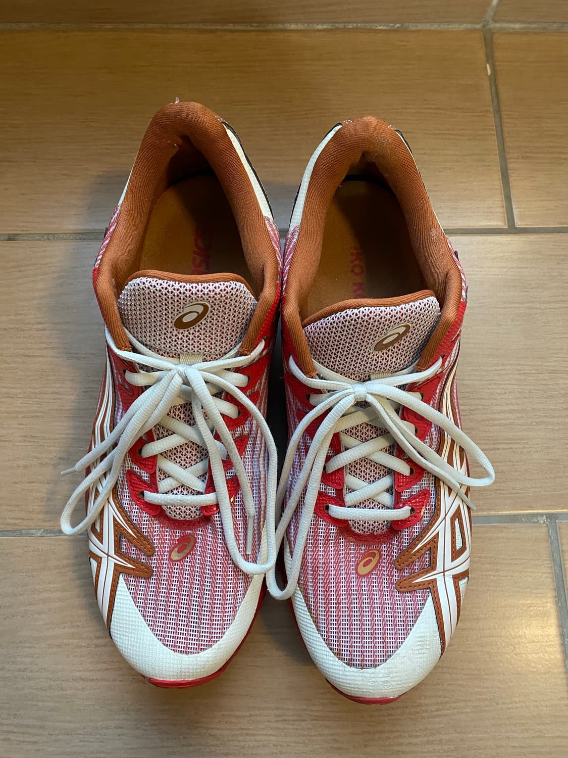 [285] 키코 아식스 젤퀀텀 레비트랙 레드 상품이미지2