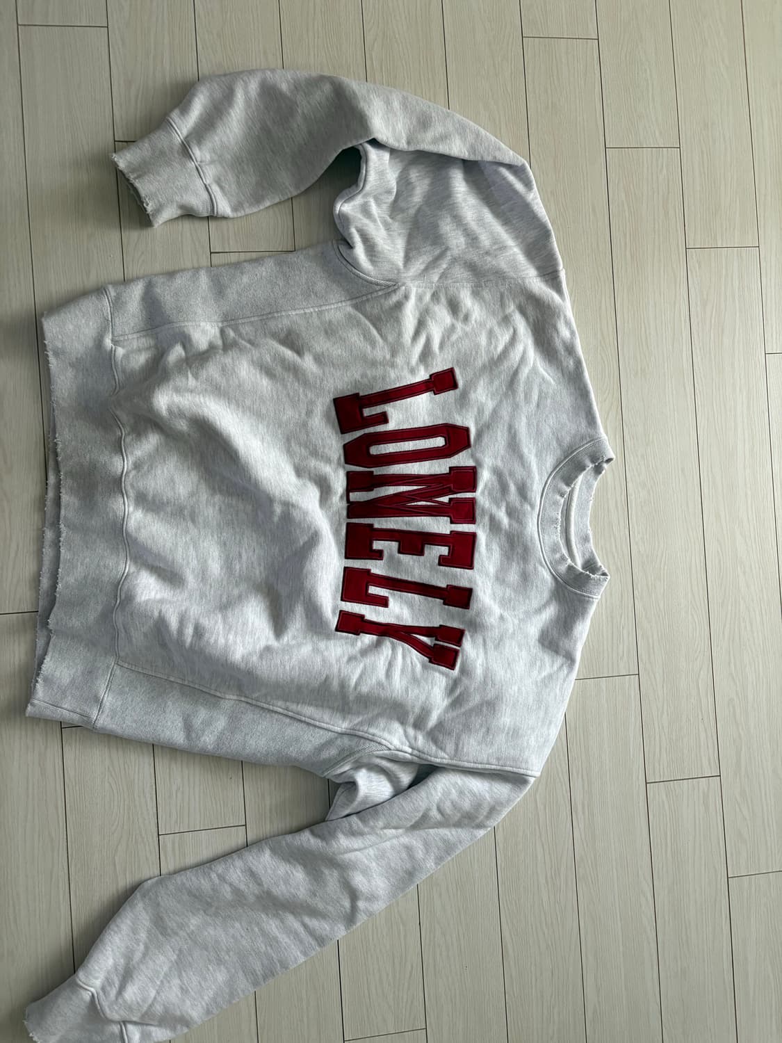 노앙 데미지 맨투맨 m 상품이미지1