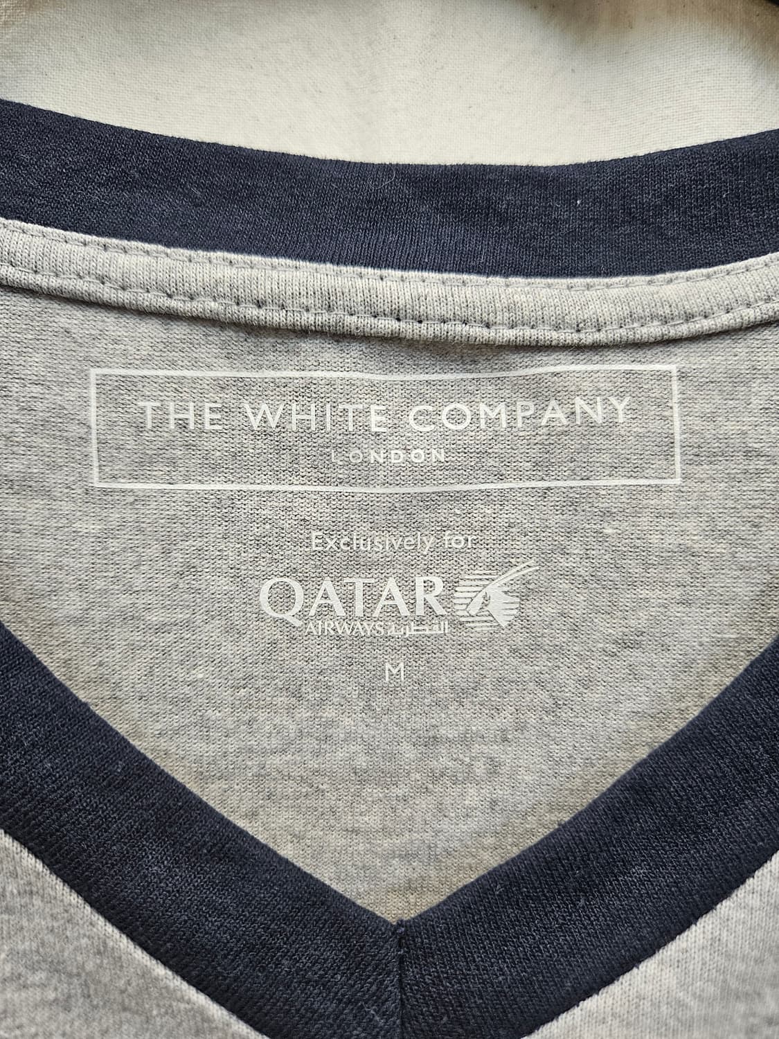 The White Company London 브이넥 그레이 티셔츠 상품이미지3