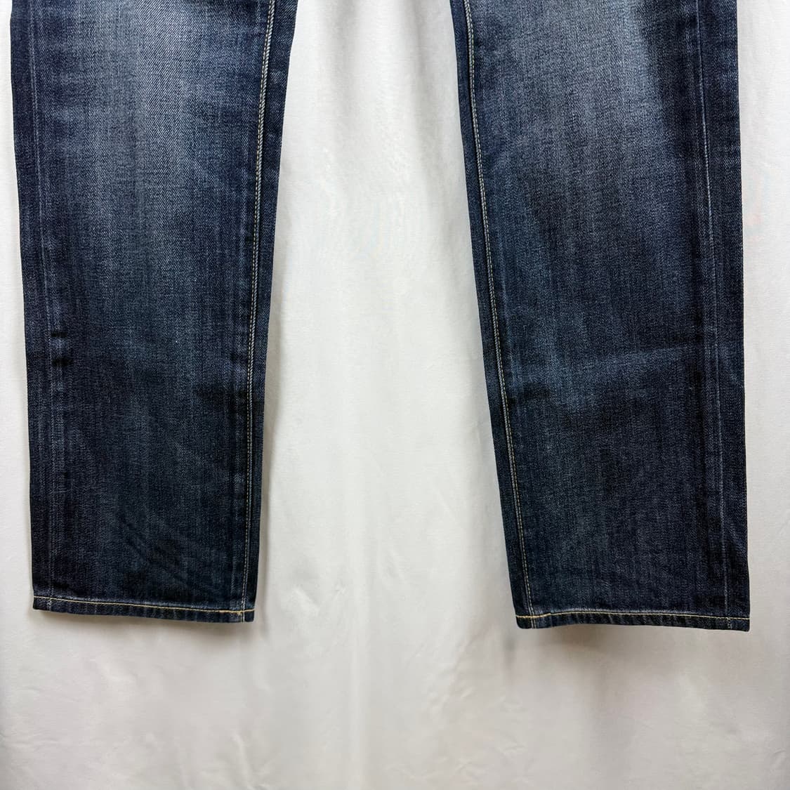 (32) 유니클로 스트레이트핏 진청 데님 팬츠 상품이미지3