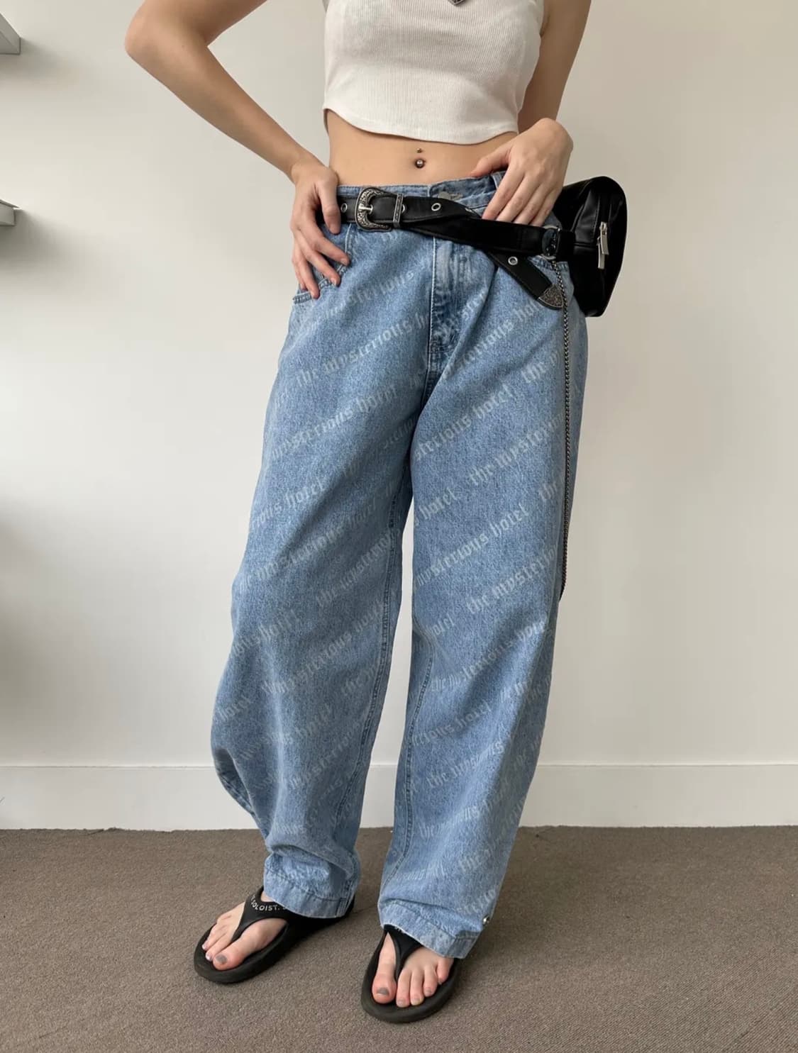 더미스테리어스호텔 로고 데님 팬츠 상품이미지1