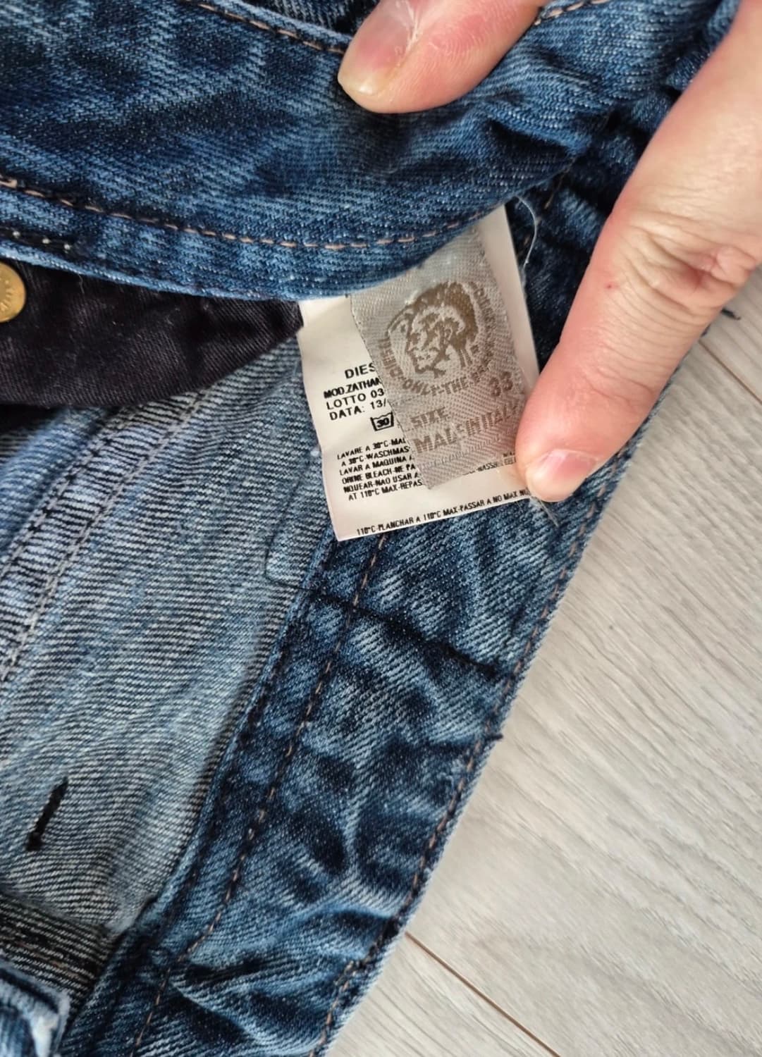 [29] 디젤 자탄 부츠컷 데님 상품이미지3