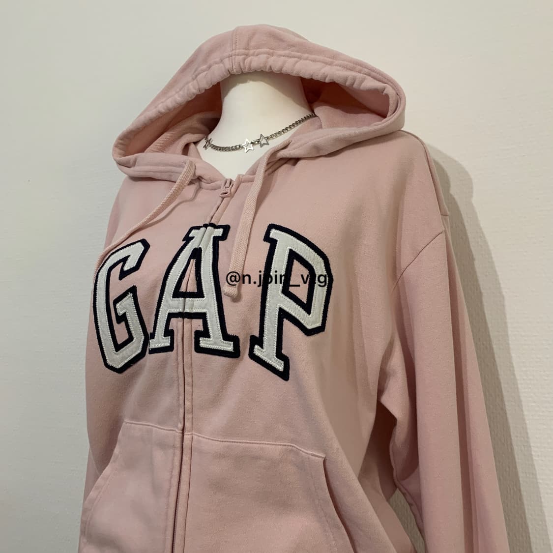 갭 딸기 핑크 후드집업 상품이미지2
