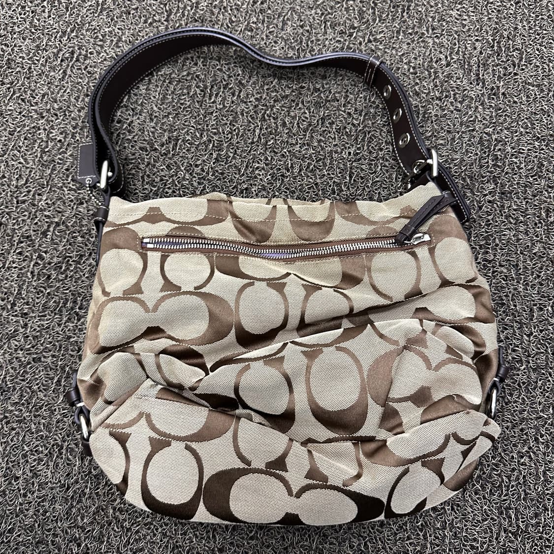 COACH 코치 시그니처 모노그램 여성 숄더백 상품이미지4