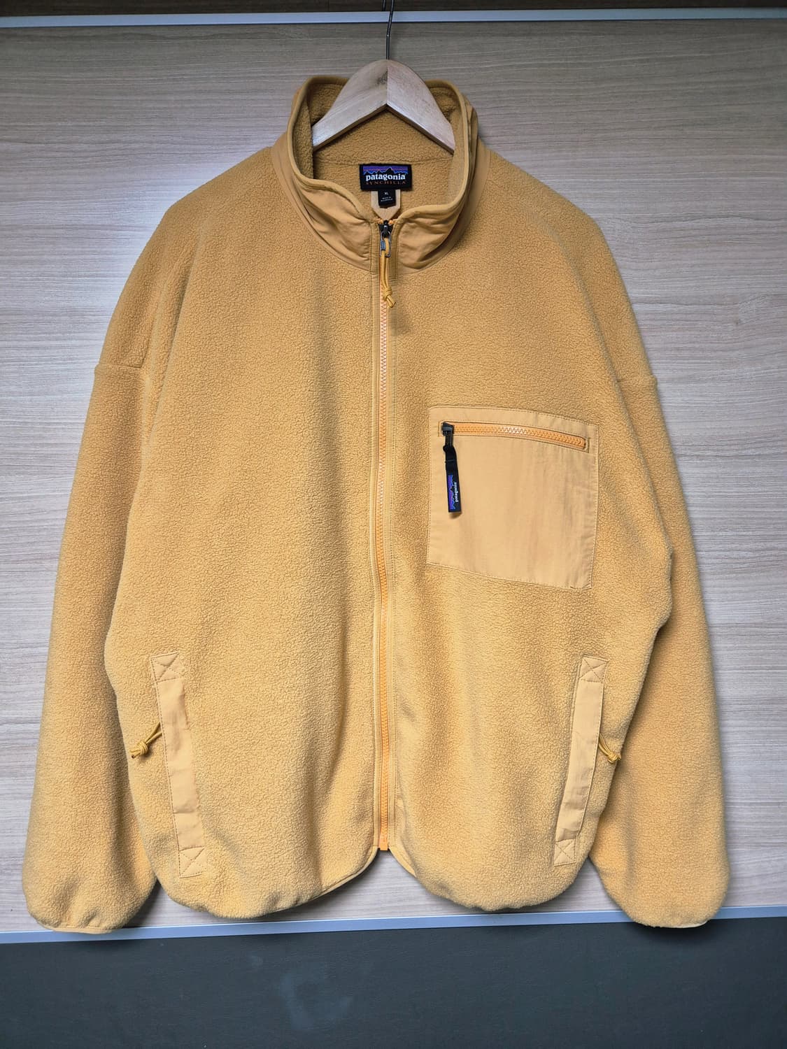 파타고니아 신칠라 플리스 집업 머스타드 상품이미지1