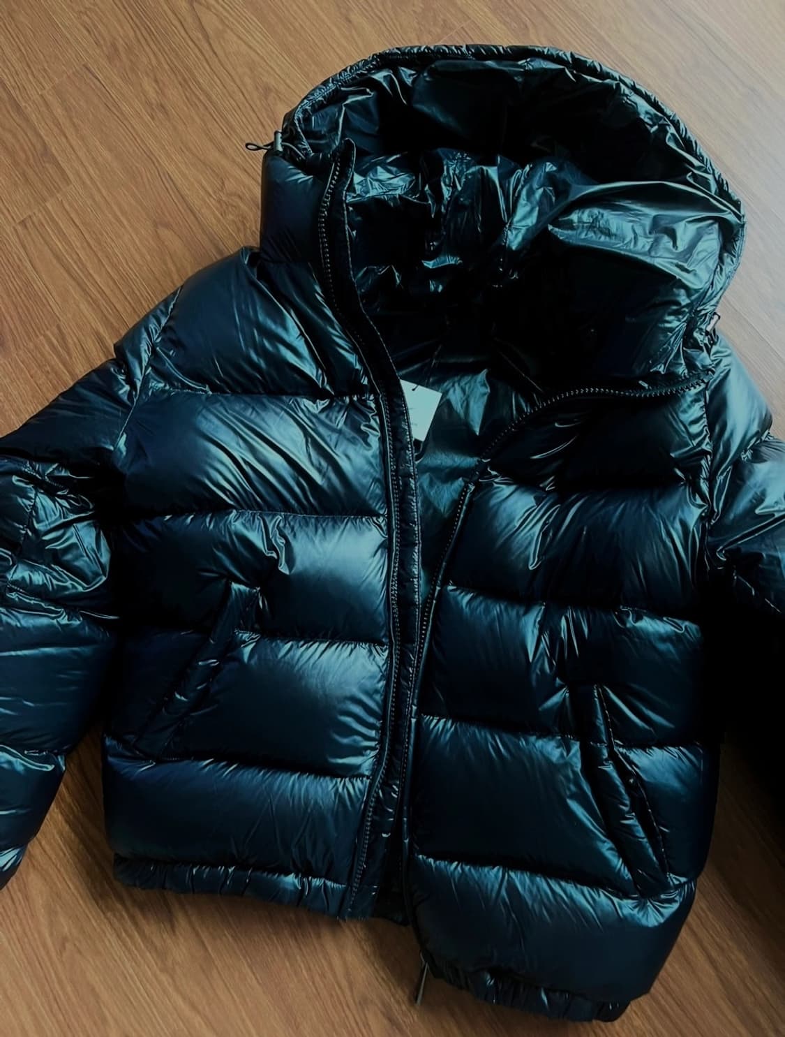 자라 유광패딩 L 새상품 상품이미지2