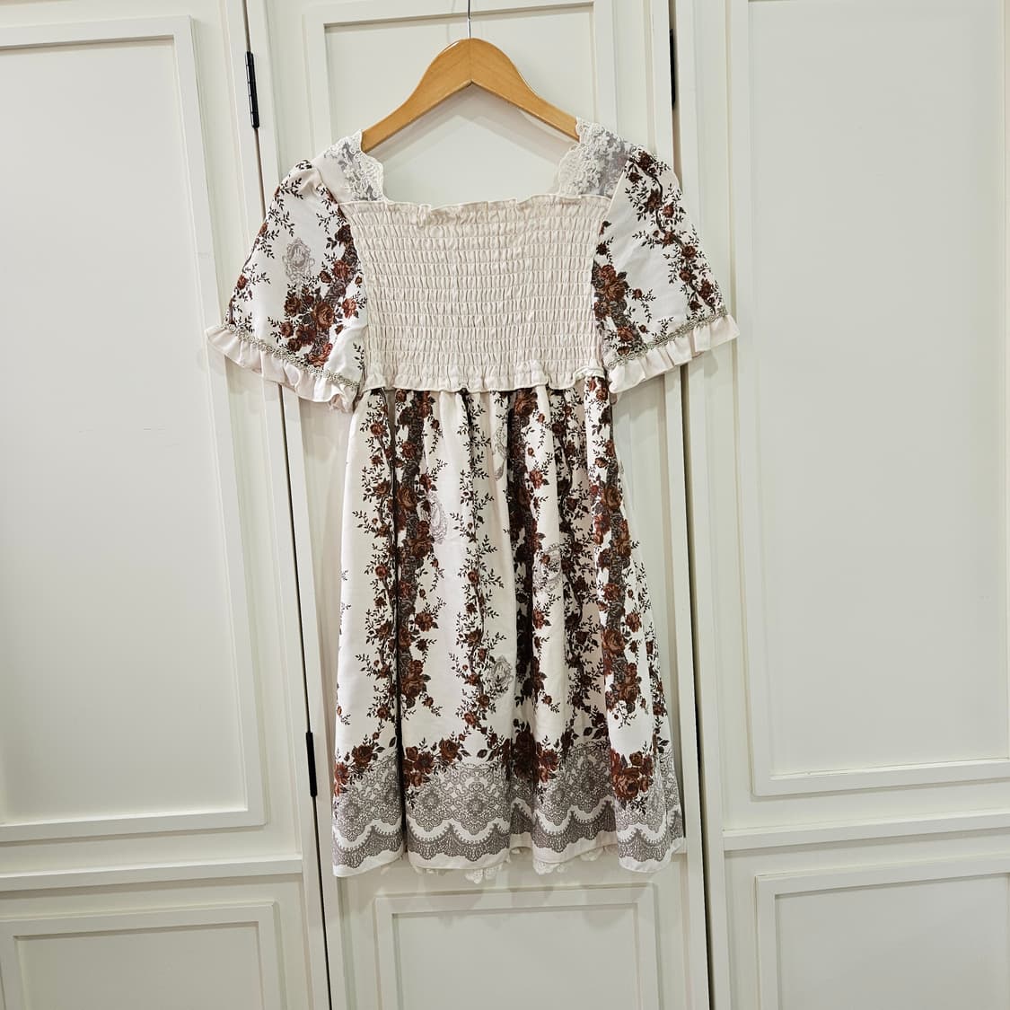 엑시즈팜 (axes femme) 로즈 레이스 스모킹 원피스 상품이미지8