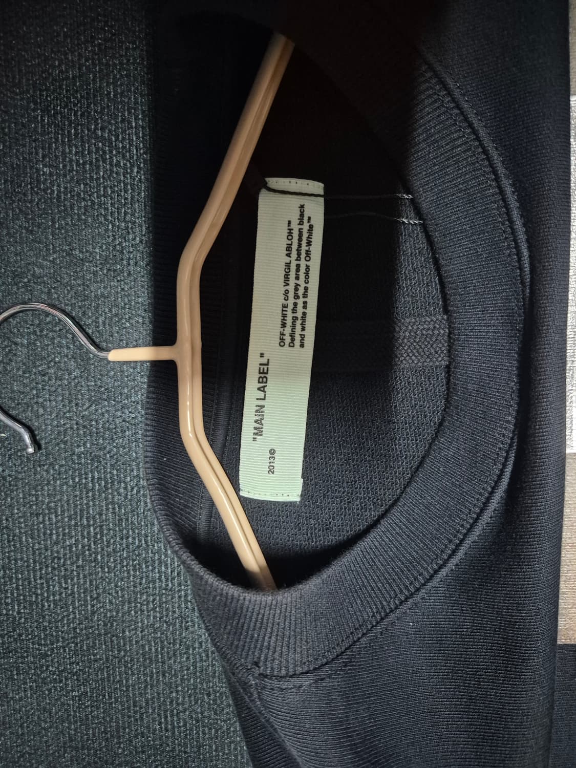 오프화이트 18s/s 모나리자 애로우 맨투맨 s 정품 상품이미지3