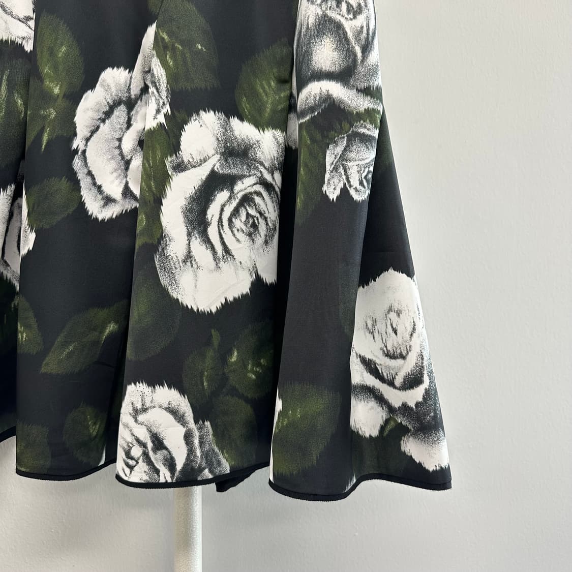 랑방 플라워 플레어 스커트 상품이미지3