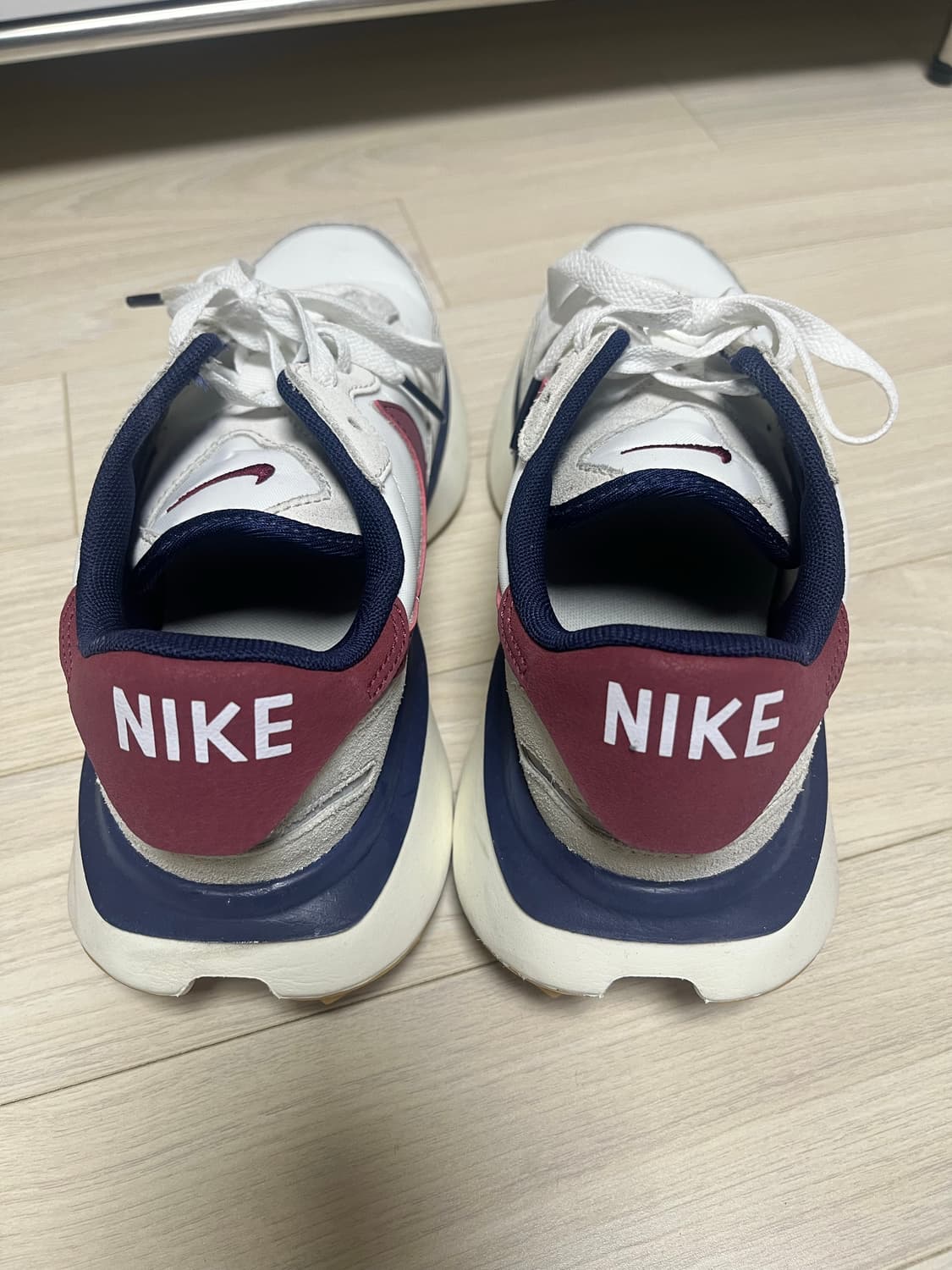 [나이키]피닉스 와플 운동화 240mm 상품이미지3