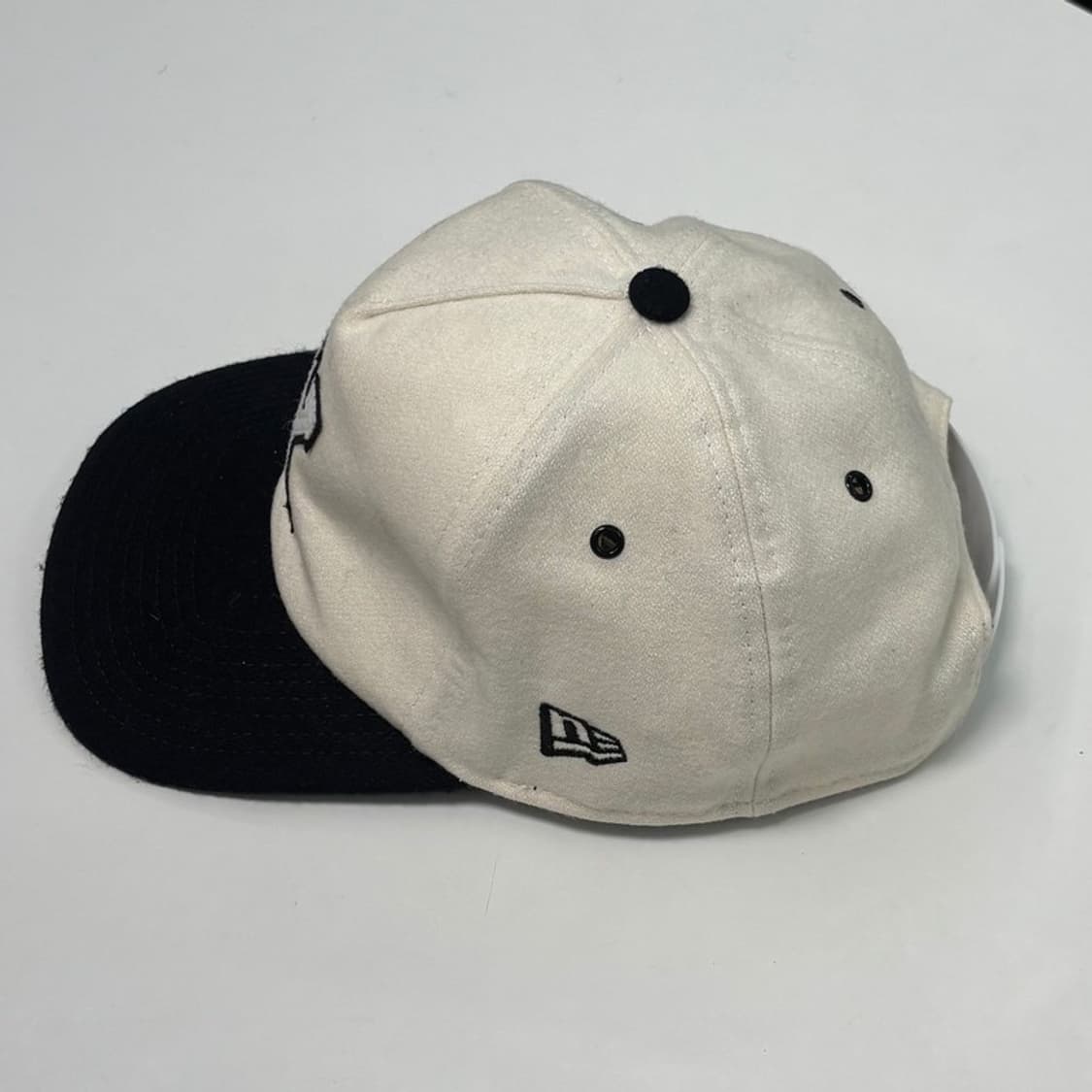 NEW ERA 커스텀 빈티지 볼캡 아이보리 상품이미지2