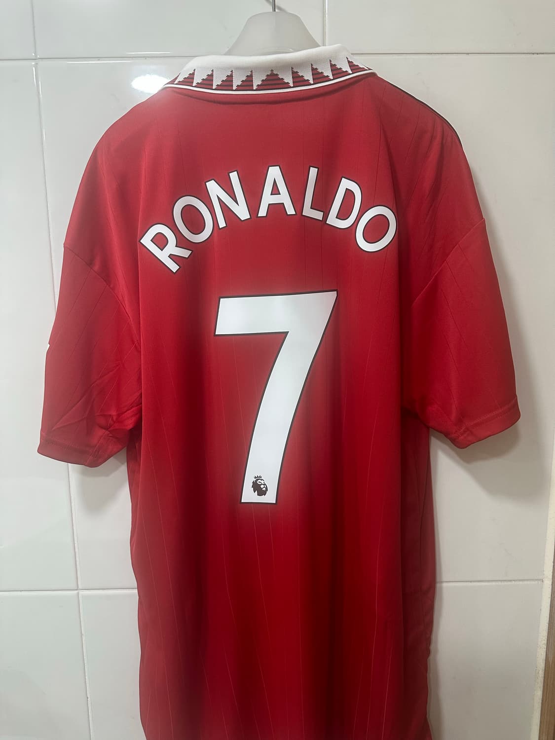 22/23 맨체스터 유나이티드 홈 호날두 XL 상품이미지2