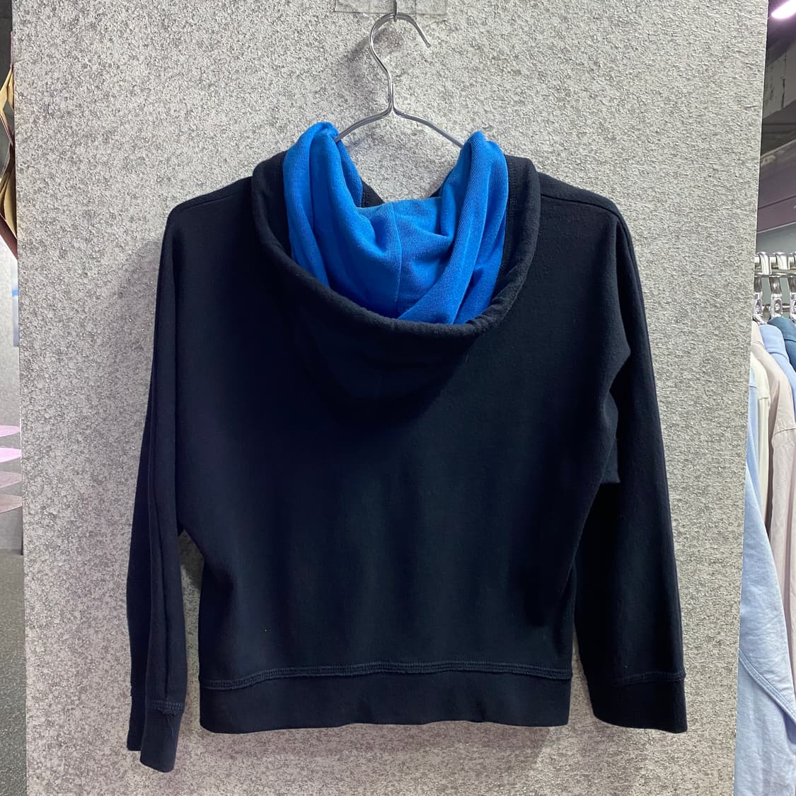 홀리스터 니트 크롭 후드 집업 B3195 상품이미지5