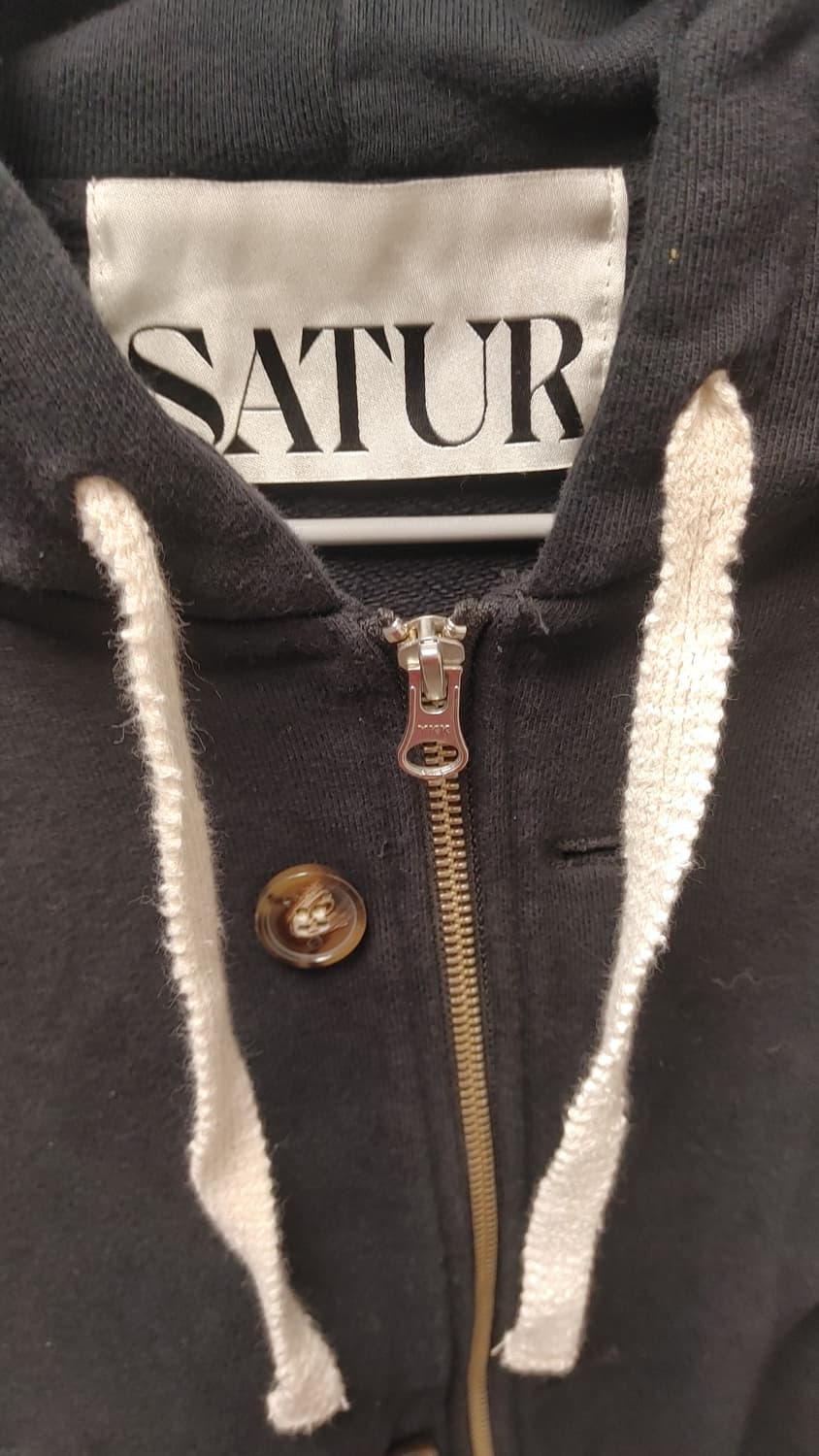 세터 후드집업 XL 상품이미지3