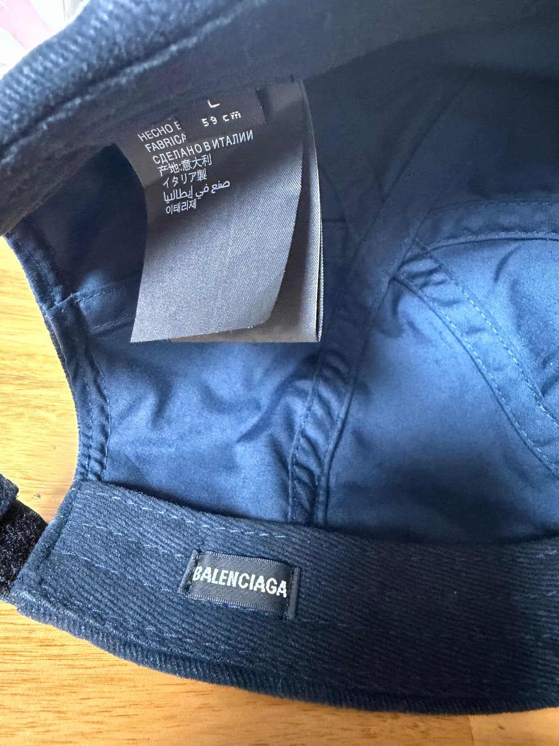 발렌시아가 유니티 볼캡 상품이미지3