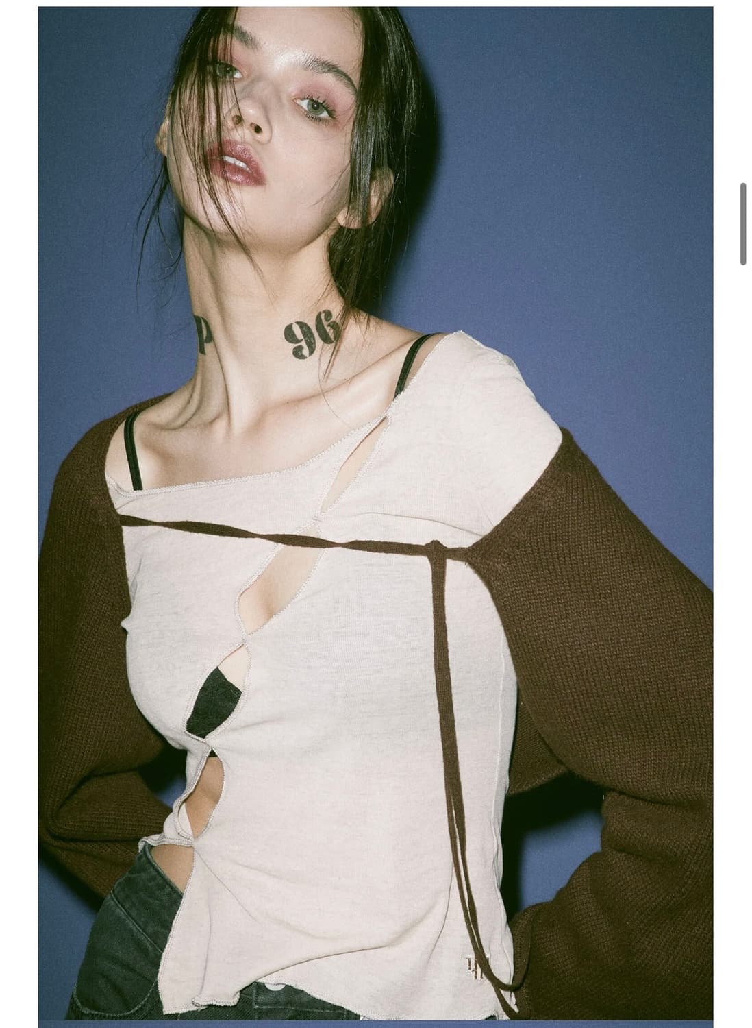 페인오어플레져 EFFY TOP_ BEIGE 상품이미지1