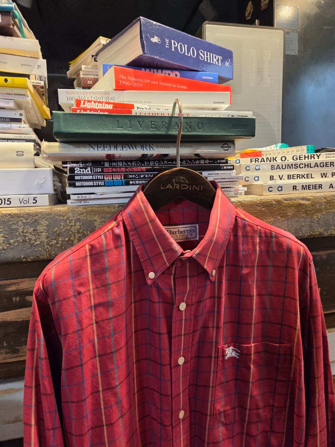 버버리 버튼다운셔츠  상품이미지3