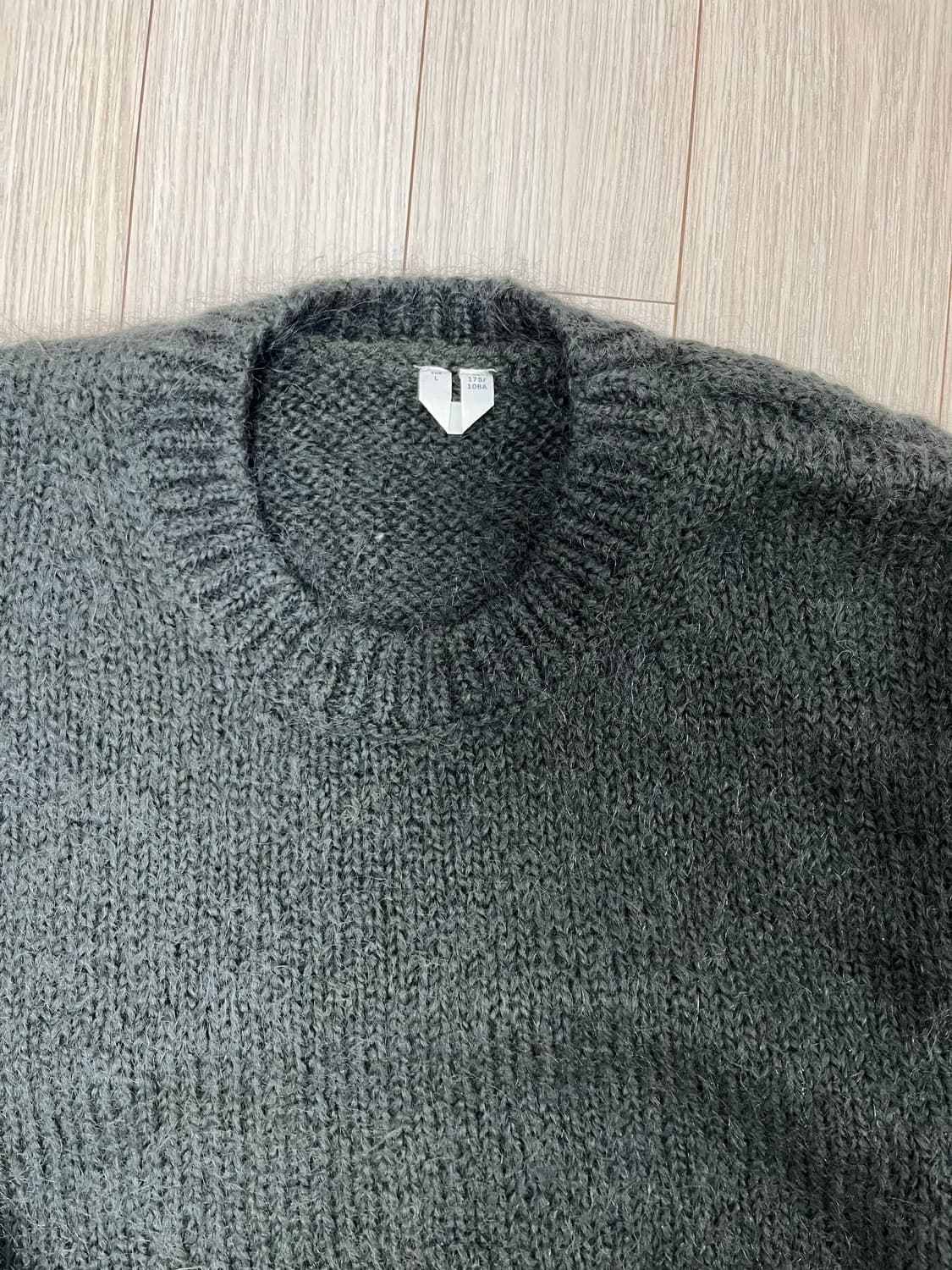 [L]아르켓 ARKET 모헤어 니트 스웨터 그린 상품이미지2